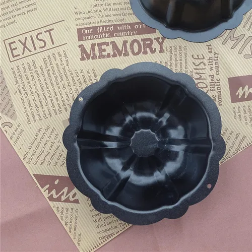 Miniatura 7 de Paquete de 4 mini moldes para tartas, acero al carbono de 5 pulgadas, reutilizables, antiadherentes, plato para hornear pequeño, borde con volantes