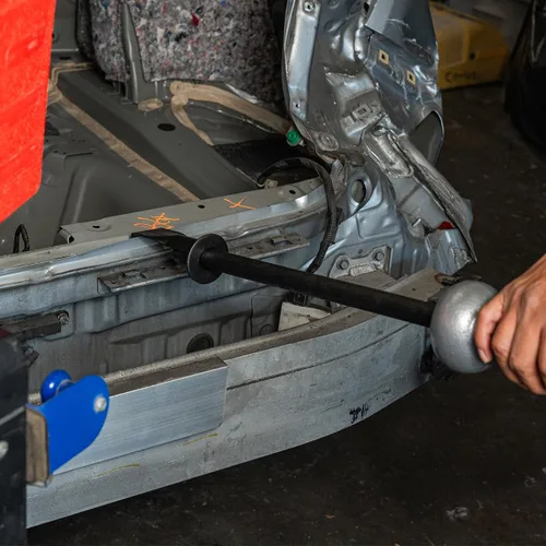 Miniatura 6 de XtremepowerUS Juego de 13 piezas de cuerpo extractor de abolladuras automotriz de 10 libras, marco de reparación de martillo deslizante de 10