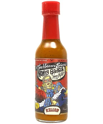 Torchbearer Sauces Honey Badger - Salsa picante de 5 onzas, salsa de pimientos Scorpion y Carolina Reaper, nivel de calor 8 - Destacado en los
