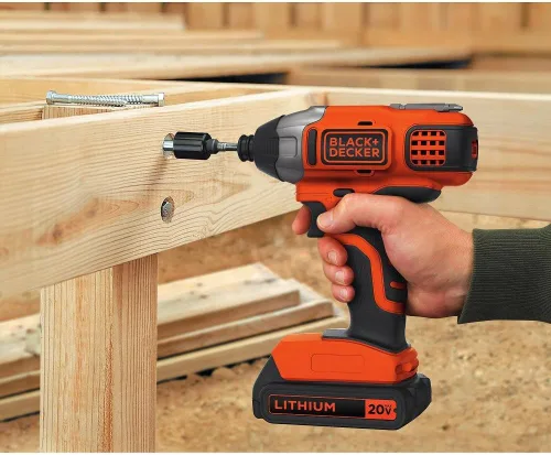Miniatura 4 de BLACK+DECKER Kit de destornillador de impacto máximo de 20 V con batería de litio adicional de 1.5 Ah (BDCI20C y LBXR20)
