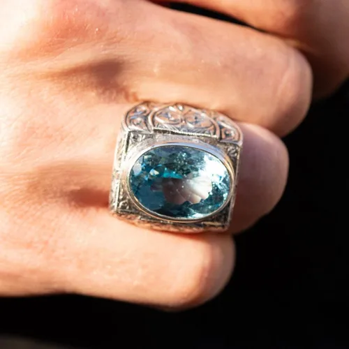 Miniatura 4 de LRESJJIUJ Anillo de acero inoxidable retro con circonitas cúbicas de corte cuadrado, sello de piedra tallada a mano, gema de topacio azul, anillo