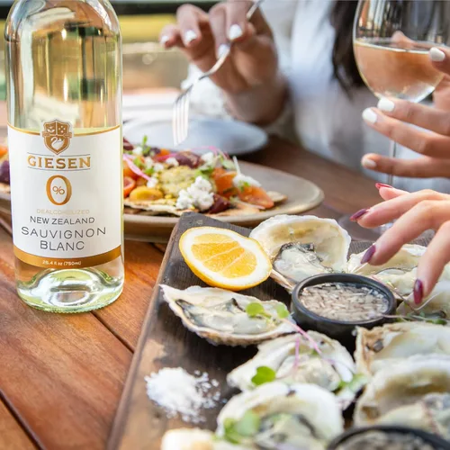 Miniatura 4 de Orchard Hill [Paquete de 1] Giesen (sin alcohol/desalcoholizado) (Marlborough Sauvignon Blanc 25.4 fl oz)