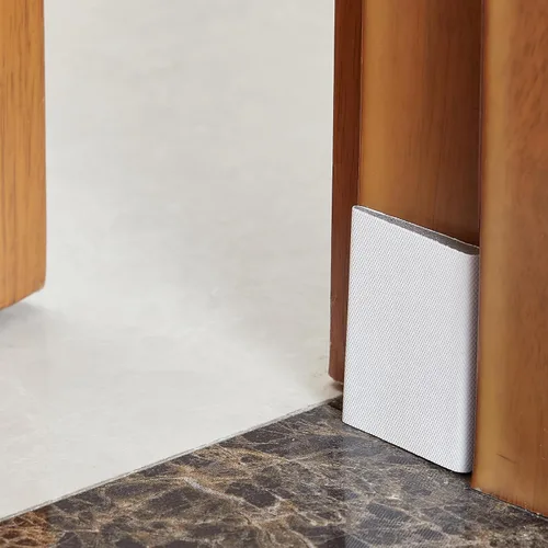 Miniatura 6 de QDiShi 6 sellos autoadhesivos para esquinas de puerta, sello de marco de puerta, burletes de espuma para protección contra corrientes de aire