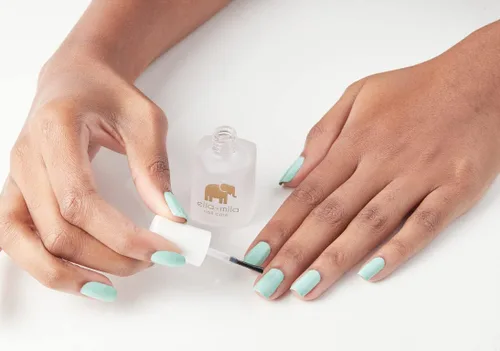 Miniatura 3 de ella+mila Capa superior de secado rápido, capa superior de esmalte de uñas de secado rápido para un alto brillo y un uso duradero, capa protectora