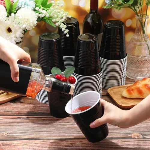 Miniatura 7 de Zubebe Paquete de 100 vasos negros desechables de plástico de 18 onzas, grandes bebidas para fiesta de cumpleaños, graduación, Halloween
