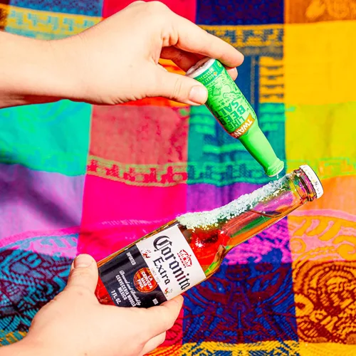 Miniatura 5 de Twang Sal de cerveza saborizada, lima, mini botellas de 1.4 onzas para cerveza, cócteles y bebidas (paquete de 24)