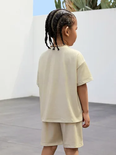 Miniatura 2 de Floerns Conjunto de camiseta con estampado gráfico de dos piezas para niños y pantalones cortos