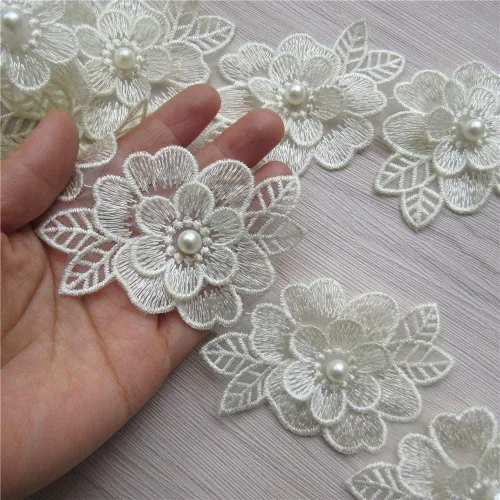 Miniatura 2 de 2 yardas de encaje de flores 3D con perlas bordadas, de poliéster, cinta de encaje con aplicación de patchwork para vestido de novia, manualidades