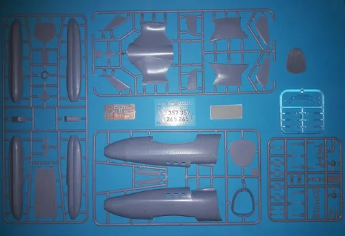 Miniatura 2 de AMP 72-010 - 1/72 - Victory 357 Hawk. Prototipo de escala de avión modelo de plástico