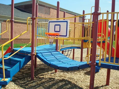 Miniatura 12 de Duncan Toys VersaHoop - Kit de aro XL de minibasket para uso en interior/exterior, aro de gran tamaño, pelota duradera, gancho de puerta, juego
