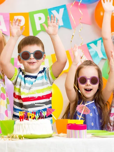 Miniatura 5 de Frienda 16 pares de lentes de sol para niños, lindos lentes de sol redondos para niños y niñas, playa, deportes al aire libre, edad 3-10