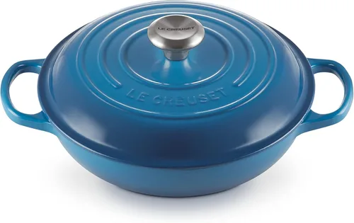 Miniatura 40 de Le Creuset Braiser Signature de hierro fundido esmaltado, 5 cuartos de galón, Flame Llama