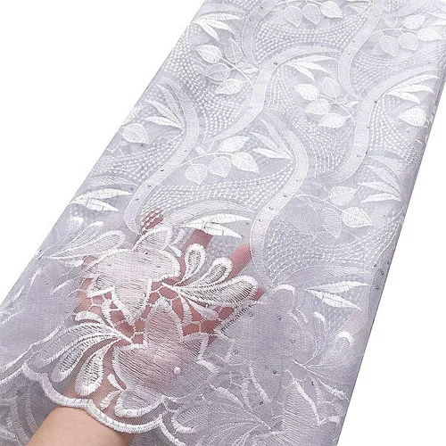 Miniatura 3 de WorthSJLH Tela de encaje africano 2019 Cordón nigeriano Tela de encaje de boda Tela de encaje de tul francés para vestidos J842 (dorado)