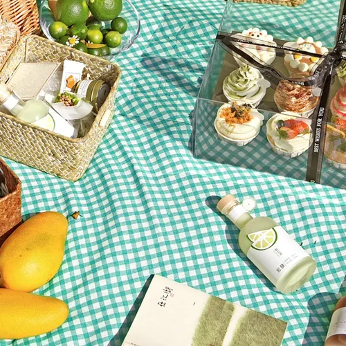 Miniatura 5 de ZJDHPTY Paquete de 3 manteles de plástico desechables, manteles de cuadros verdes y blancos para picnic, Pascua, San Patricio, decoraciones