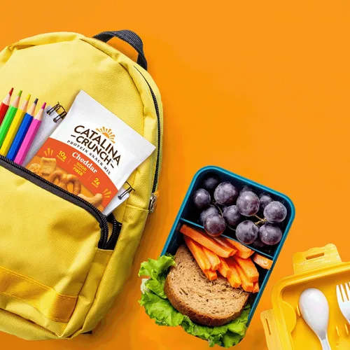 Miniatura 4 de Catalina Crunch Mezcla de bocadillos proteica para llevar con patatas fritas de queso 16g de proteína, 2g de azúcar por sobre Buena fuente
