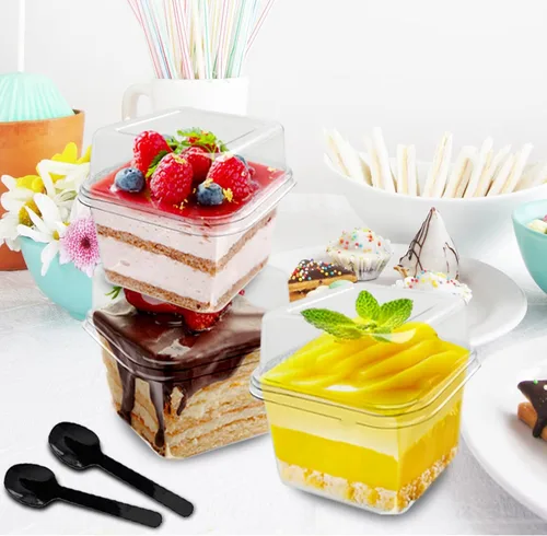 Miniatura 6 de Alaeseje Paquete de 60 tazas de plástico de postre de 8 onzas con tapas y cucharas, recipientes cuadrados para parfait desechables con tapa