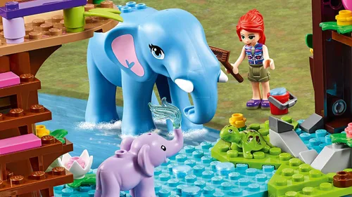 Miniatura 4 de LEGO Friends Jungle Rescue Base 41424 Juguete de construcción para niños, kit de rescate de animales que incluye una casa de árbol de la selva y 2
