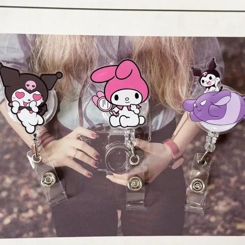 Miniatura 5 de Lindo carrete retráctil para insignias, lindo carrete de insignia de gatito, etiqueta de identificación con clip para cinturón, soporte para tarjeta