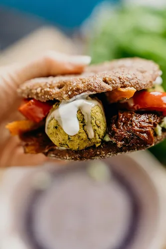 Miniatura 4 de Sadaf Falafel Mix – Mezcla de Falafel Mediterráneo – Plato clásico de Oriente Medio – Falafel vegetariano – Sin MSG – Sin conservantes artificiales