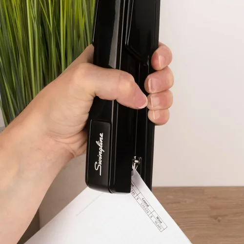 Miniatura 3 de Swingline - Engrapadora 747 Negro