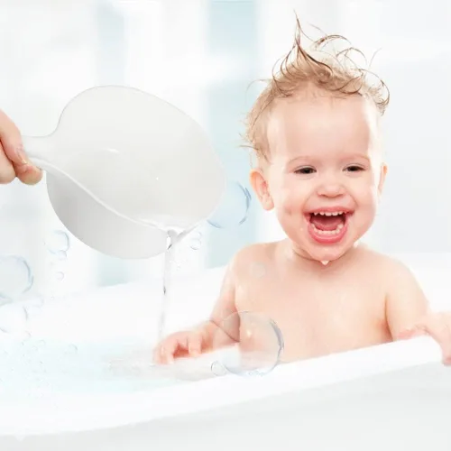 Miniatura 4 de Cuchara de agua de plástico para baño, cuchara de ducha de 1.5 litros con gancho adhesivo, taza de baño de agua para baño, cuchara de baño para niños