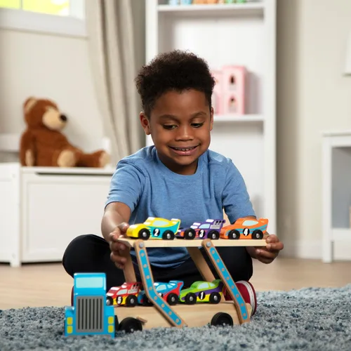 Miniatura 8 de Melissa & Doug Mega Race-Car Carrier - Tractor y remolque de madera con 6 coches de carrera únicos