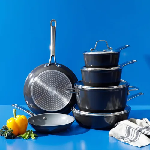Miniatura 6 de Sur La Table Kitchen Essentials Juego de Utensilios de Cocina de 10 Piezas de Aluminio Forjado con Interior Antiadherente de Cerámica de Titanio
