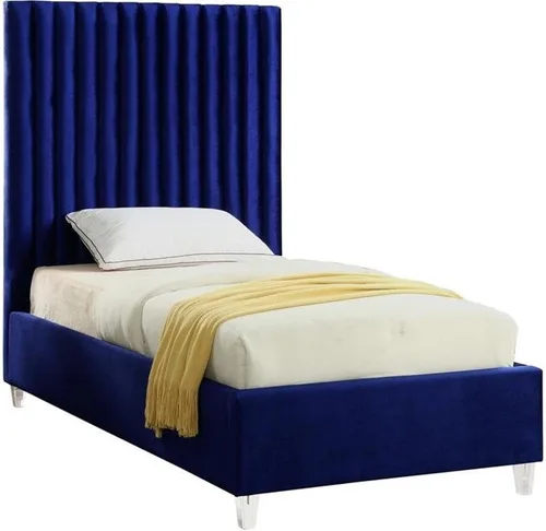 Miniatura 12 de Meridian Furniture CandaceCream-F Colección Candace Moderna Cama matrimonial tapizada de terciopelo contemporánea, tela de terciopelo crema