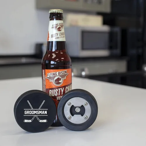 Miniatura 3 de Disco de hockey de acero inoxidable para abrebotellas, regalo para el mejor hombre padrinos de boda, disco impreso – Propuesta de disco de hockey