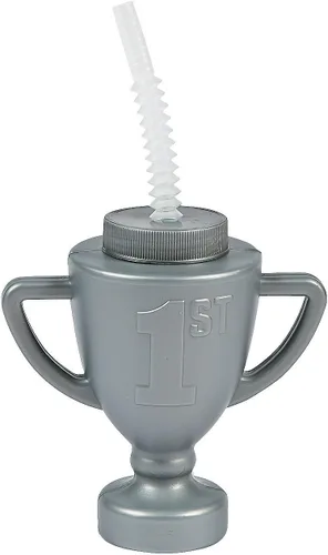Fun Express Juego de tazas de trofeo de coche de carreras con pajillas, plástico gris sin BPA de 14 onzas, ideal para fiestas de cumpleaños