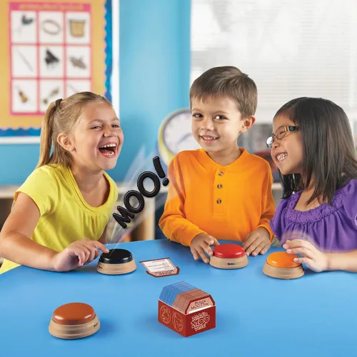 Miniatura 2 de Learning Resources Riddle Moo This - Divertidos juegos de cartas para niños y adultos, juegos de aprendizaje en el aula para niños de 5 a 7 años