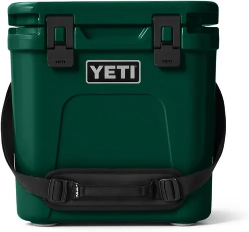 Miniatura 14 de YETI Roadie 24 2.0 - Enfriador duro con correa de hombro DoubleDuty y tapón de drenaje Carbón