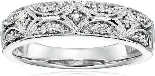 Amazon Essentials Anillo de plata de ley con diamantes