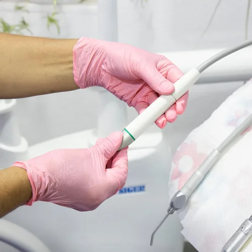 Miniatura 4 de GUSTO Pink Nitrile Disposable Gloves - Latex & Rubber Free, Non-Sterile Powder Free Gloves (Formerly Comfy Package)