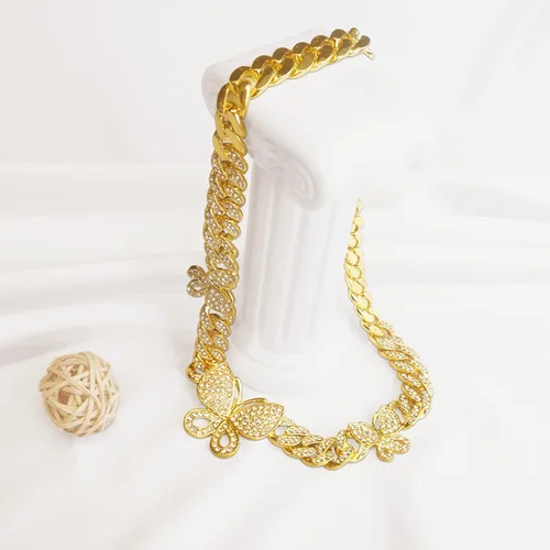 Miniatura 7 de SYHOL Collares de mariposa para mujer, collar de cadena cubana, pulsera con colgante de mariposa grande, collar de eslabones cubanos con diamantes