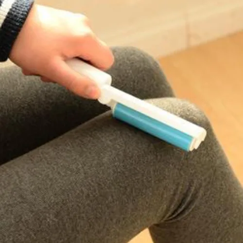 Miniatura 2 de Paquete de 2 rodillos removedores de pelo portátiles, plegables, reutilizables, para alfombras, sábanas y peines 2mix(1rojo+1azul)