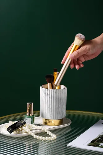 Miniatura 5 de IEEK Soporte para brochas de maquillaje, organizador de brochas de maquillaje y vasos de vidrio, organizador de cepillos de dientes para baño, Gris