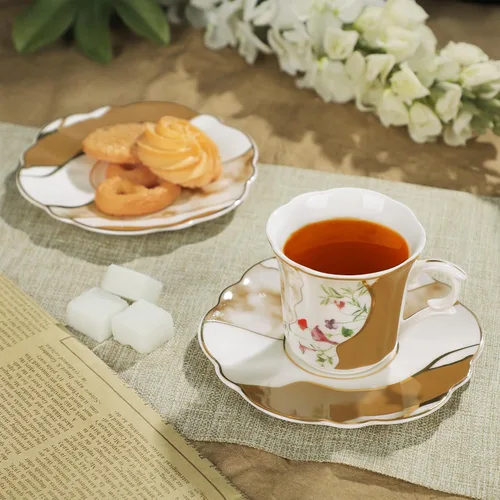 Miniatura 4 de fanquare Juego de 6 mini tazas de café de 2.7 onzas para expreso, tazas de té de porcelana floral con patrón de mármol, tazas y platillos