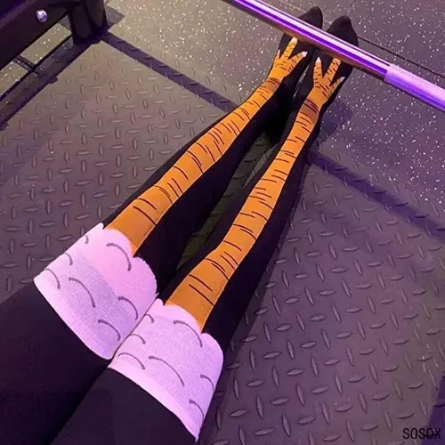Miniatura 2 de Calcetines de patas de pollo divertidos y locos por encima de la rodilla de 21.65 pulgadas, regalos divertidos para fiestas, calcetines novedosos
