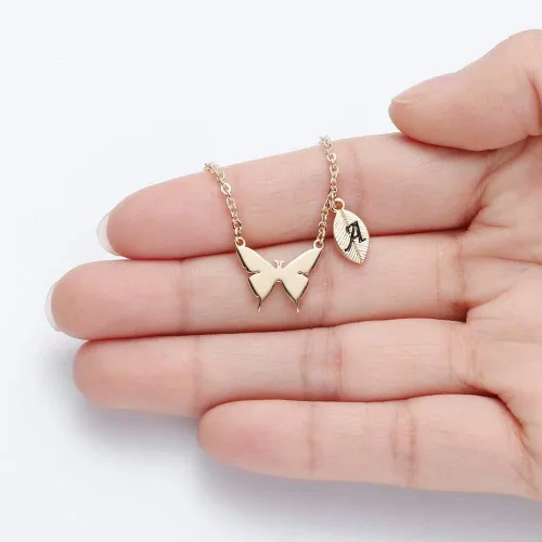 Miniatura 6 de MONOOC - Collar de mariposa para mujeres y niñas, chapado en oro de 14 quilates, delicado collar con dije de mariposa, collar con inicial, lindo