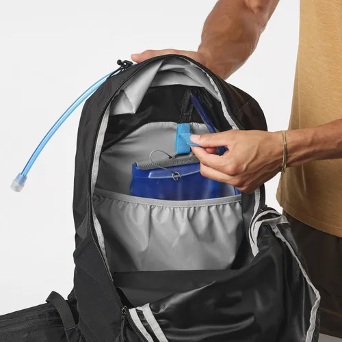 Miniatura 9 de Salomon Mochila unisex Trailblazer 10, senderismo y senderismo, 10 litros Negro
