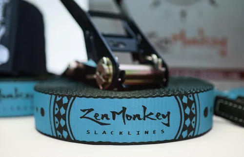 Miniatura 2 de Kit de Slackline ZenMonkey con Protectores de Árbol, Bolsa de Transporte de Tela e Instrucciones, 60 Pies, Fácil Montaje para Familia, Niños
