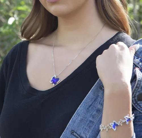 Miniatura 3 de Collar de cristal de piedra natal de mariposa, tono plateado con cadena de 18 pulgadas + 2 pulgadas, para el Día de la Madre, aniversario