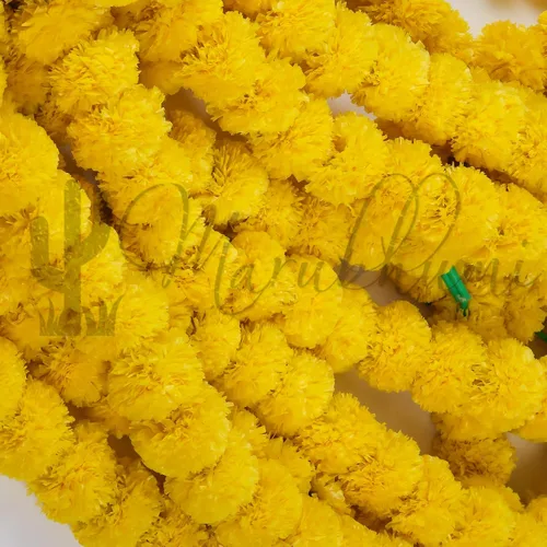 Miniatura 8 de Tira de flores artificiales Marubhumi, 5 unidades de 4,5 pies de largo, flores de caléndulas, guirnalda para decoración Diwali, decoración Amarillo