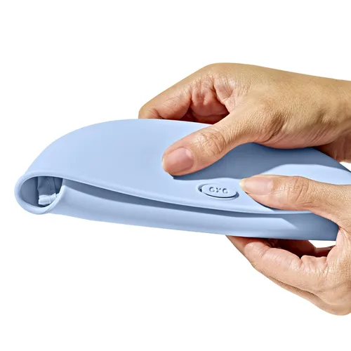 Miniatura 7 de OXO Tot Babero enrollable - Paquete de 2 - Llovizna y anochecer Llovizna/anochecer