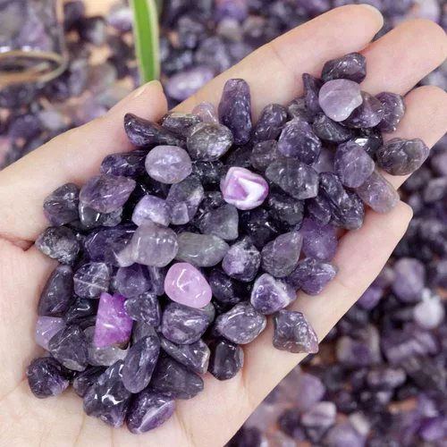Miniatura 2 de 1 libra de amatista, grava de acuario, piedras naturales, chips de cristal de curación, piedras preciosas a granel, piedras trituradas y aplastadas