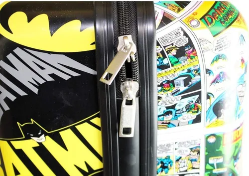 Miniatura 7 de Fast Forward Equipaje giratorio rígido con licencia para niños, Batman 20 Pulgadas, Spinner