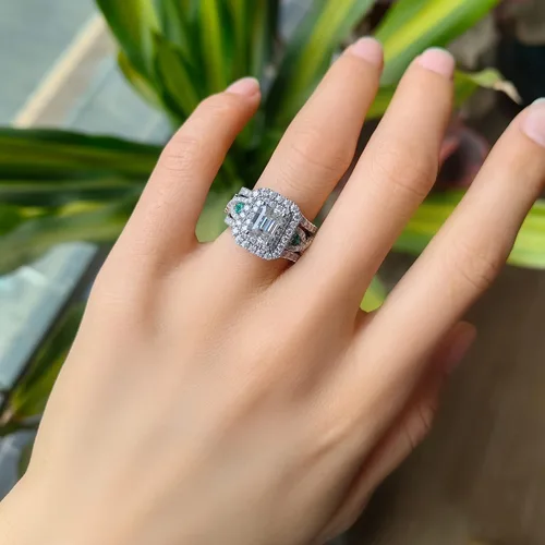 Miniatura 6 de DovEggs 4.3ct Total 6x8mm GHI Color Emerald Cut Moissanite Antqiue Double Halo Engagement Ring Zambia Emerald Sapphire Curved Enhancer Guard Band