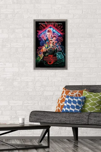 Miniatura 2 de Trends International Netflix Stranger Things: Season 3 - Póster de pared de una hoja, 14.725 x 22.375 pulgadas, versión enmarcada de madera