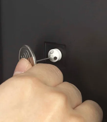 Miniatura 7 de YAMAZAKI Basurero de almacenamiento o basurero montado en la pared con bandeja, pequeña papelera con tapa, organizador de baño o cocina, plástico ABS